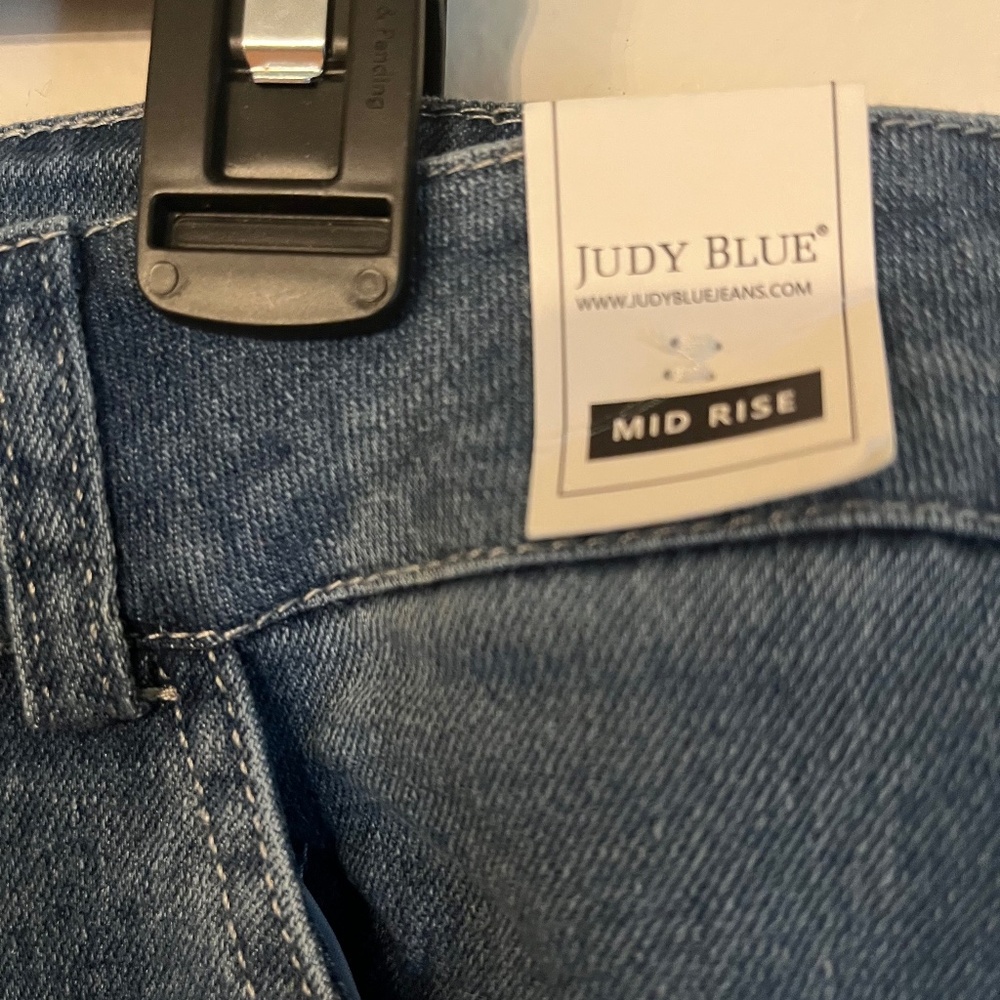 Judy Blue size XL (plus size ) jeans. New with tags